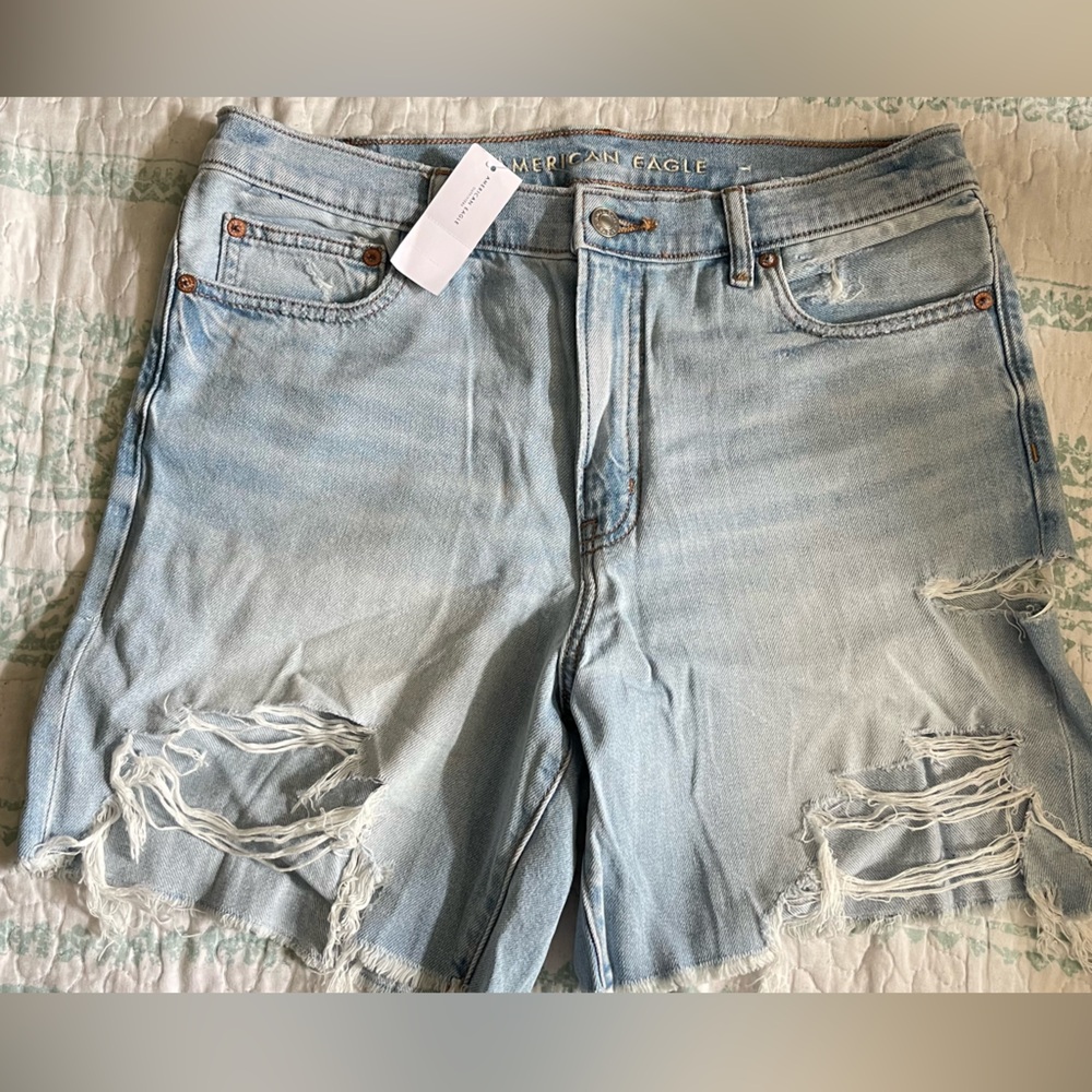 american eagle bermuda shorts 🩳🆕